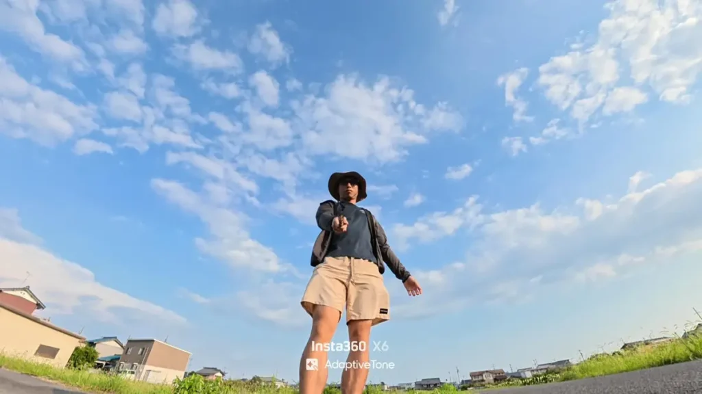 Insta360 X6 daytime color