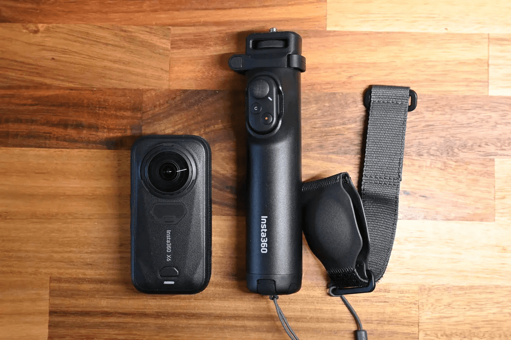 Insta360 X6 旅行套裝與折疊自拍桿